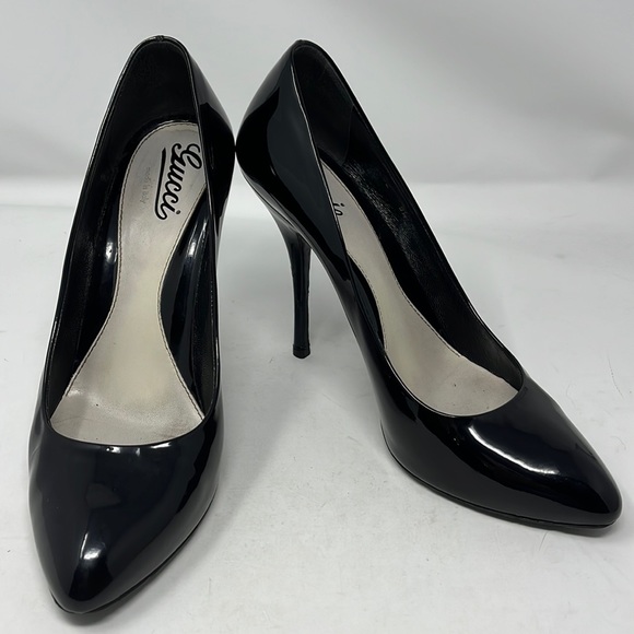 GUCCI PATENT BLACK LEATHER CLASSIC HEELS STILETTOS MADE IN ITALY SIZE 9.5 - Picture 2 of 16
